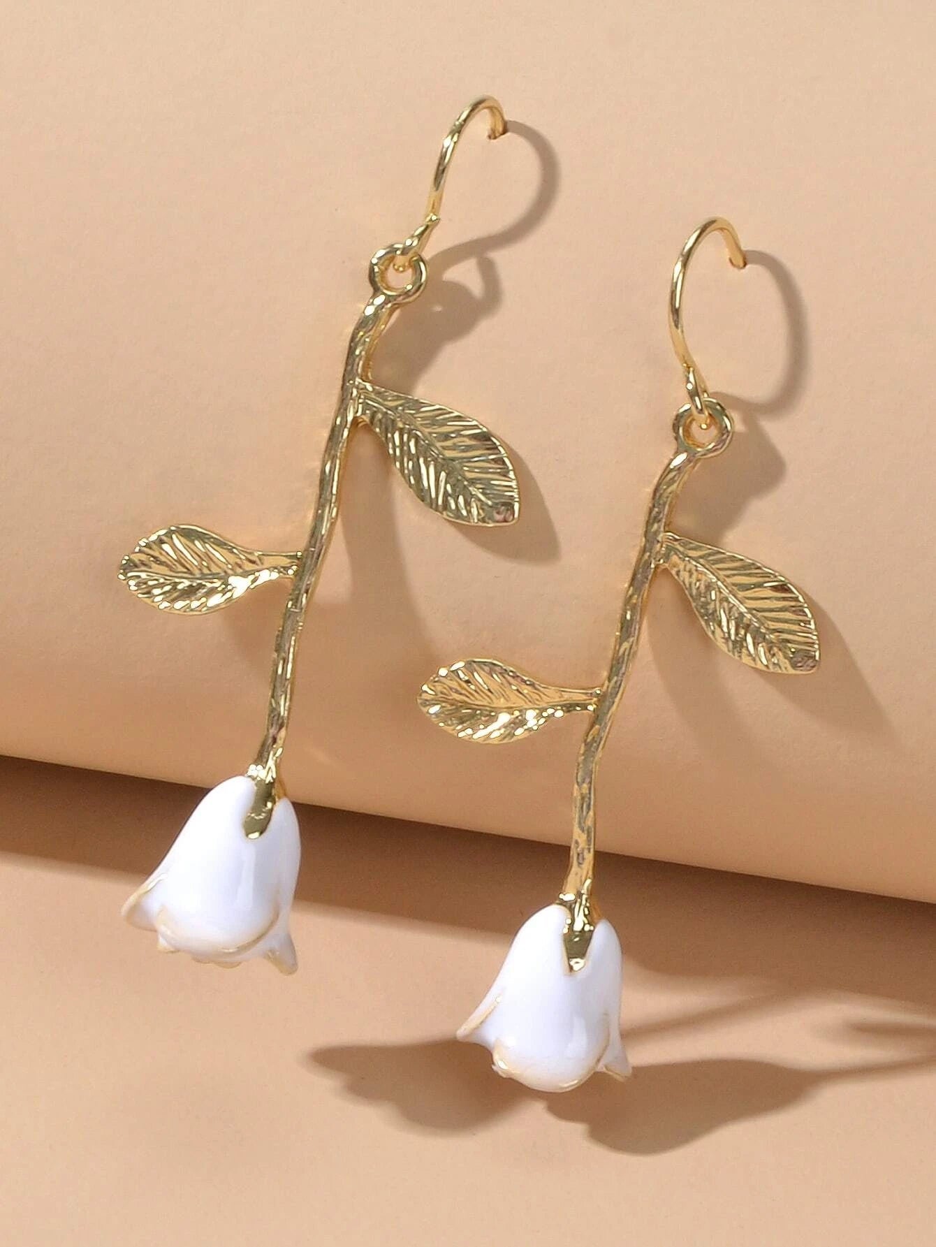 Textured Jewellery White Enamel Flower Gold Drop Earrings Fashion Accessories-3